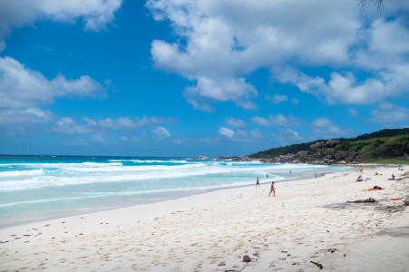 La Digue - Curieuse Island (22.1 mn)