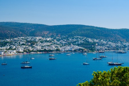 Bodrum-Gokova-Bodrum (7 dies - 99 mn)