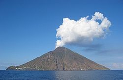 Stròmboli - Illa de Salina (20 mn)