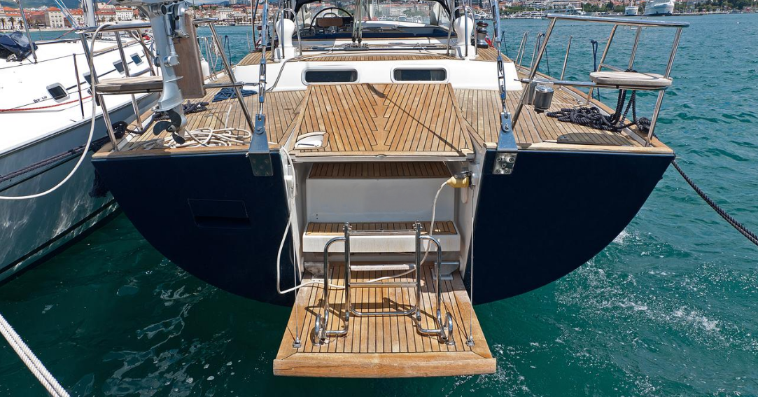 Beneteau 57 (3 cab)