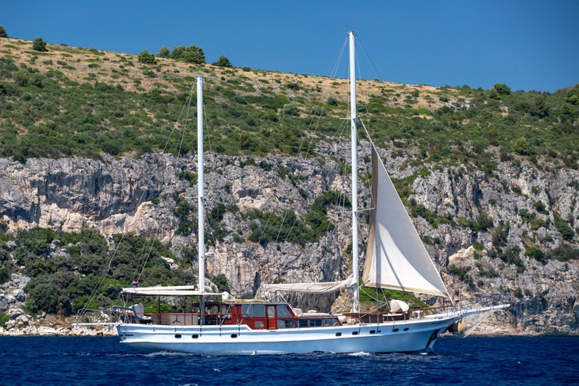 Rental gulet Summer Princess 10 pax sailing