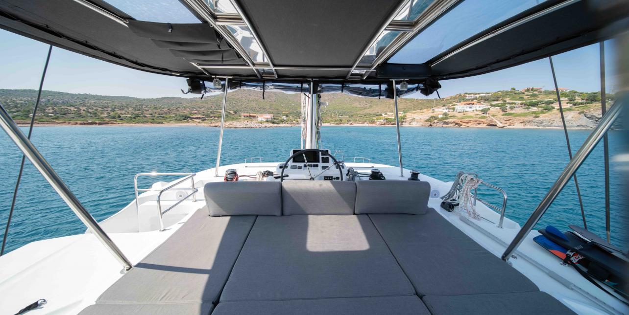 Lagoon 50 catamaran charter mooring