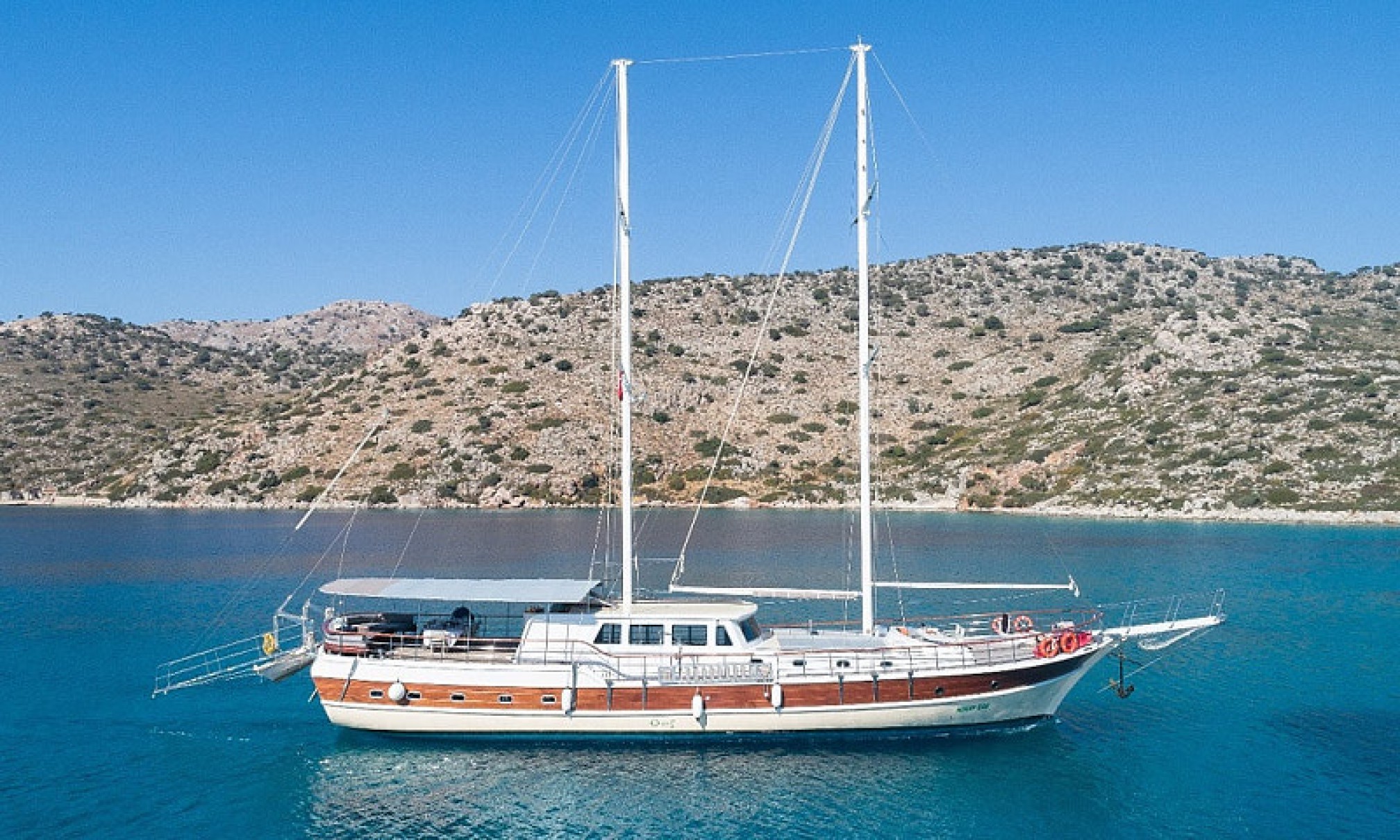 Rental gulet Koray Ege 12 pax anchored