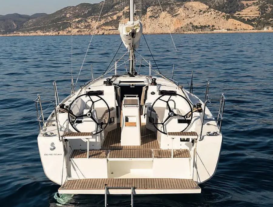 Oceanis 34.1 (3 cab)