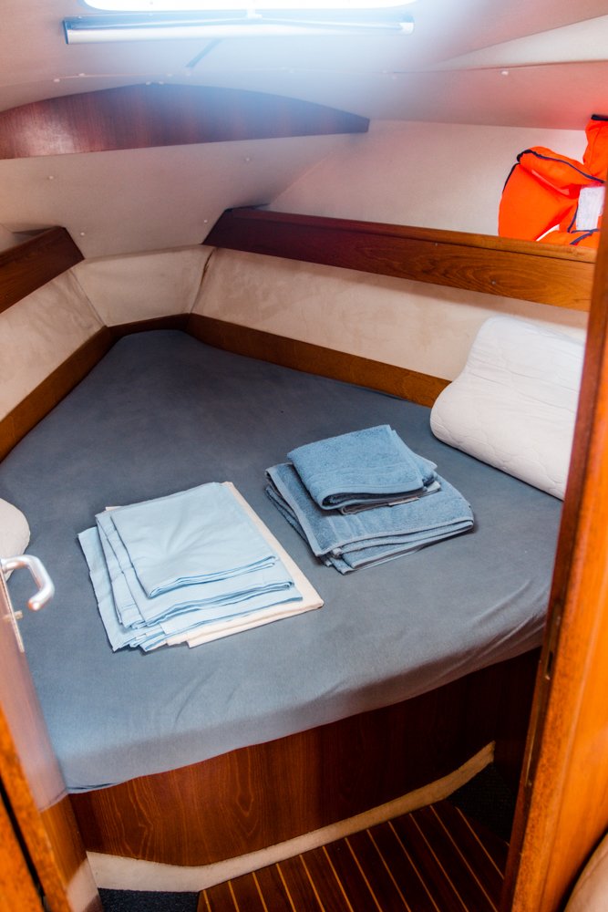 Rental sailing boat Sophia cabin