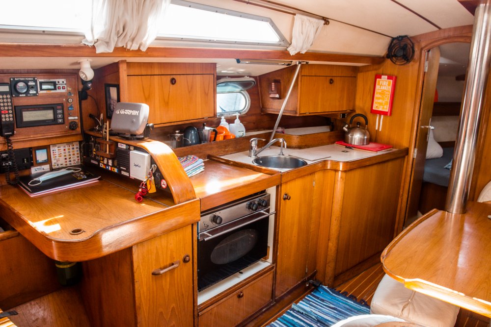 Rental sailing boat Sophia indoors