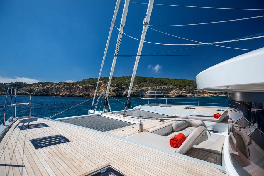 Catamaran de alquiler Kingfisher V proa