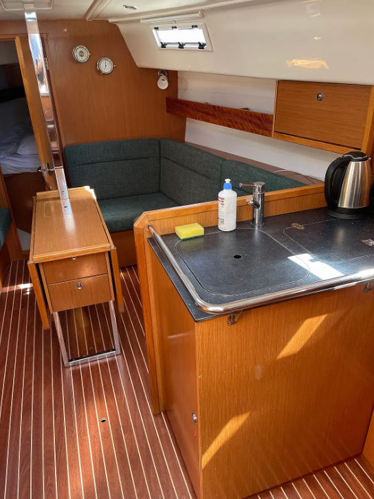 Bavaria 32 cruiser (2 cab)