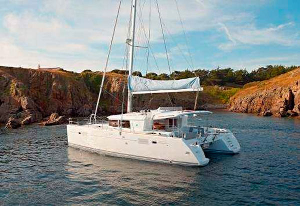 Catamaran de location Lagoon 450 ancre