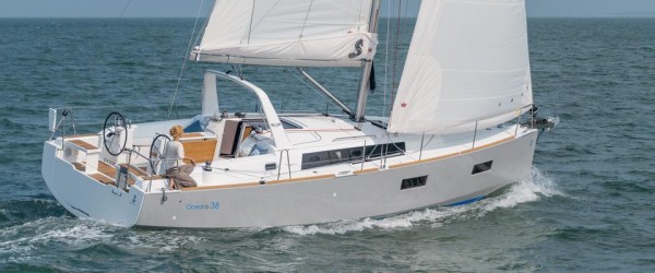 Oceanis 38