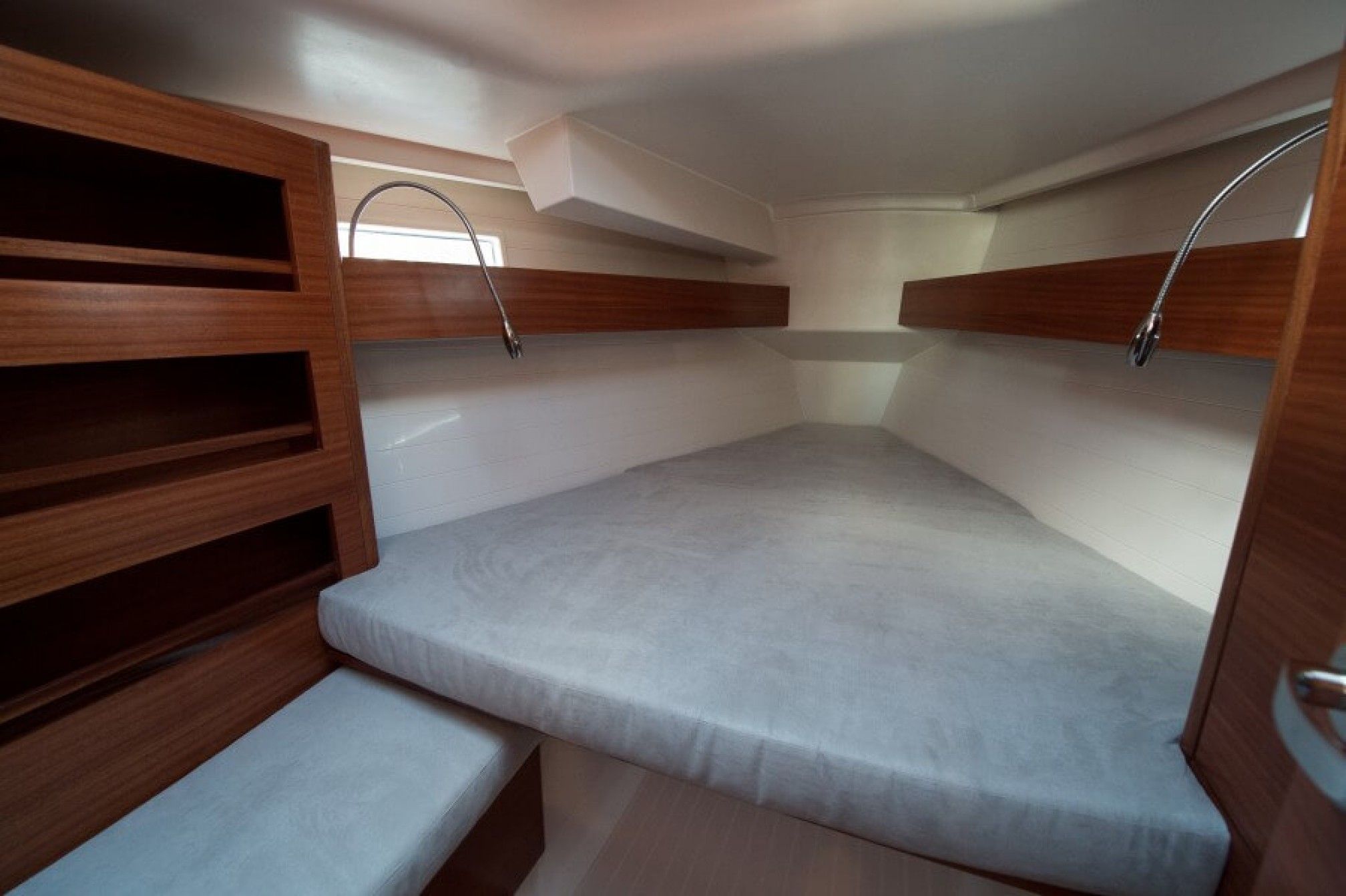 Salona 33 sailboat charter cabin