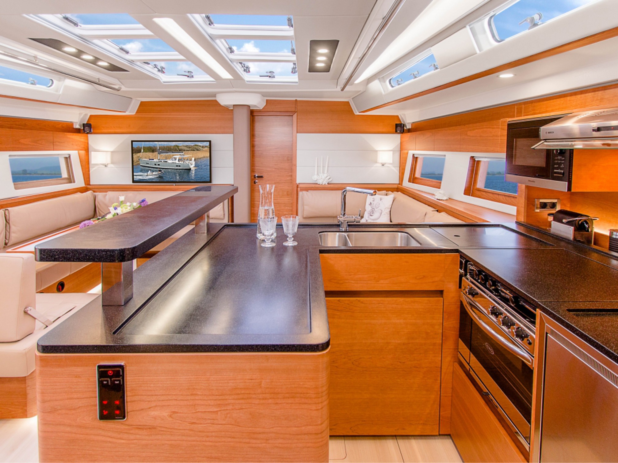 Voilier de location Hanse 588 cuisine