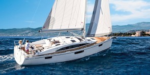 Bavaria 42 Cruiser (3 cab) NEW a Croacia