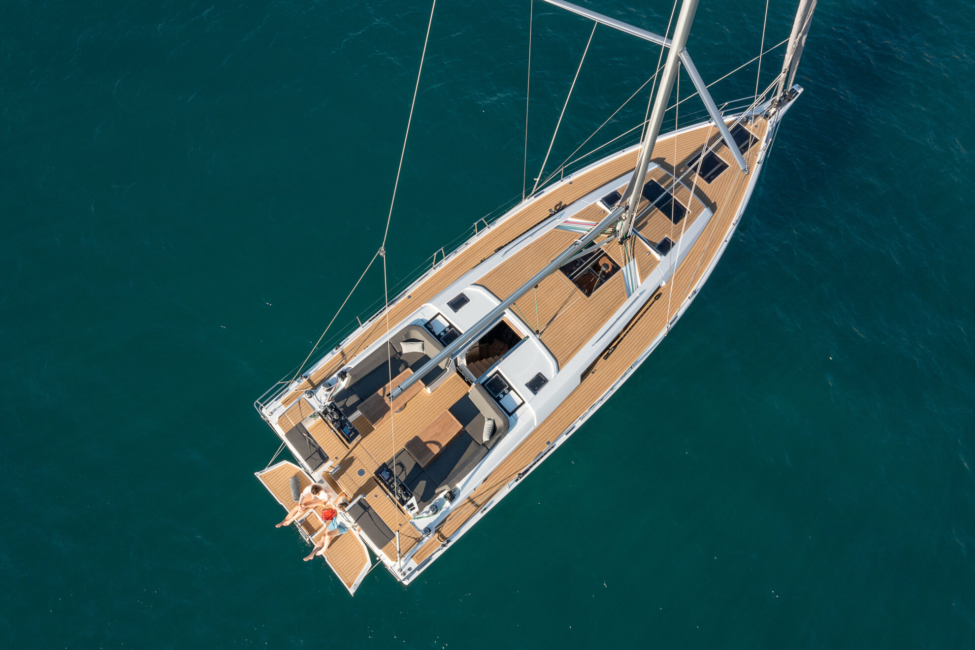 Velero de alquiler Hanse 460 (4 cab) 2023 exteriores