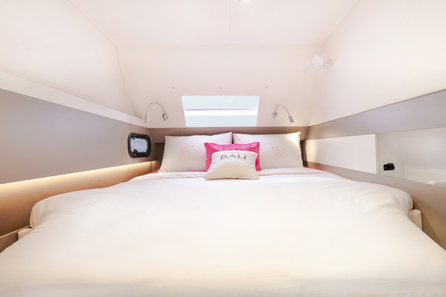 Yacht de location Bali 4.3 MY - (4 + 1 cab) cabine double