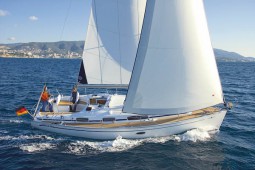 Bavaria 35 Match (2 cab) a Grècia