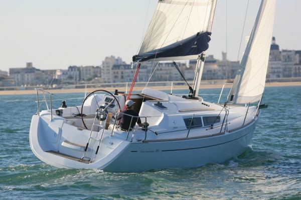 Sun Odyssey 30 (2 cab)