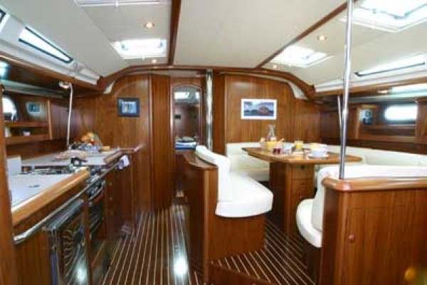 Sun Odyssey 49 (3 cab)_Salon