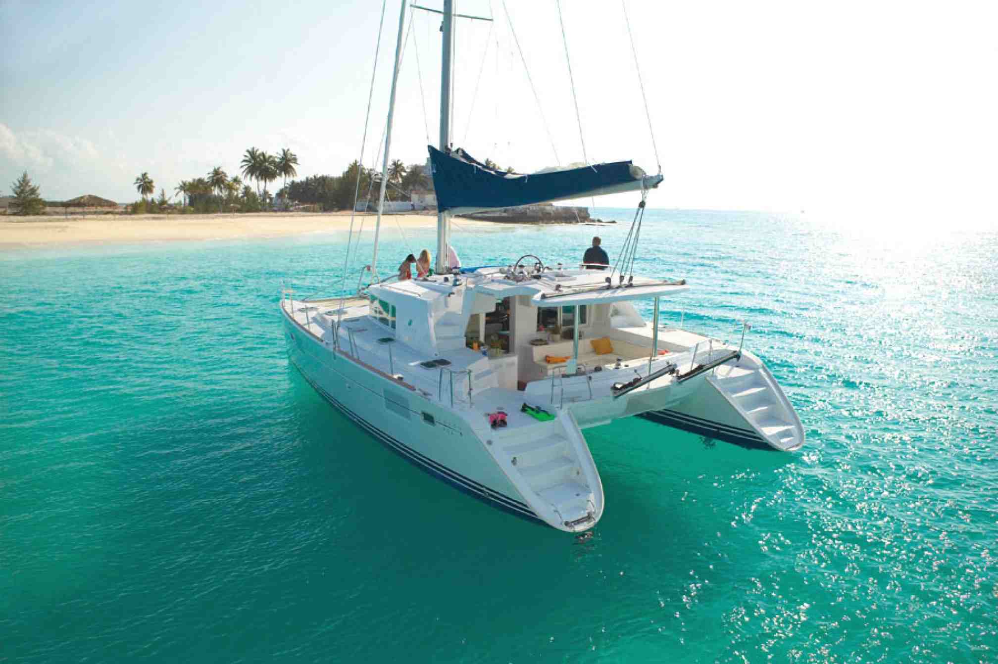 Lagoon 440 catamaran charter mooring