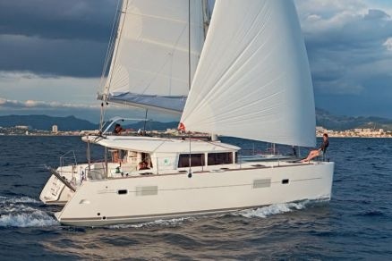 Lagoon 400 (4 cab + 1)